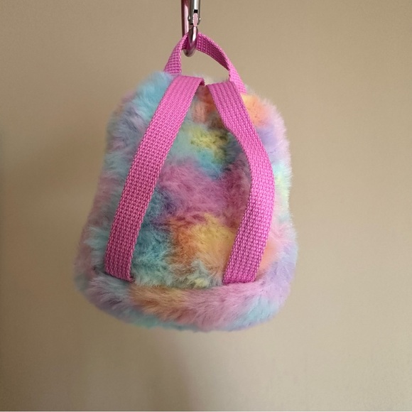 Hello kitty mini backpack with stationary accessories - Picture 2 of 3